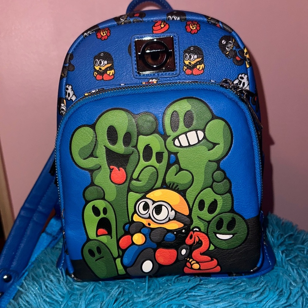 Minions motorcycle desert 🌵 scenic route mini backpack